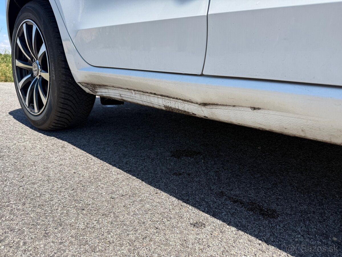 Volkswagen Up 5dvr - 5