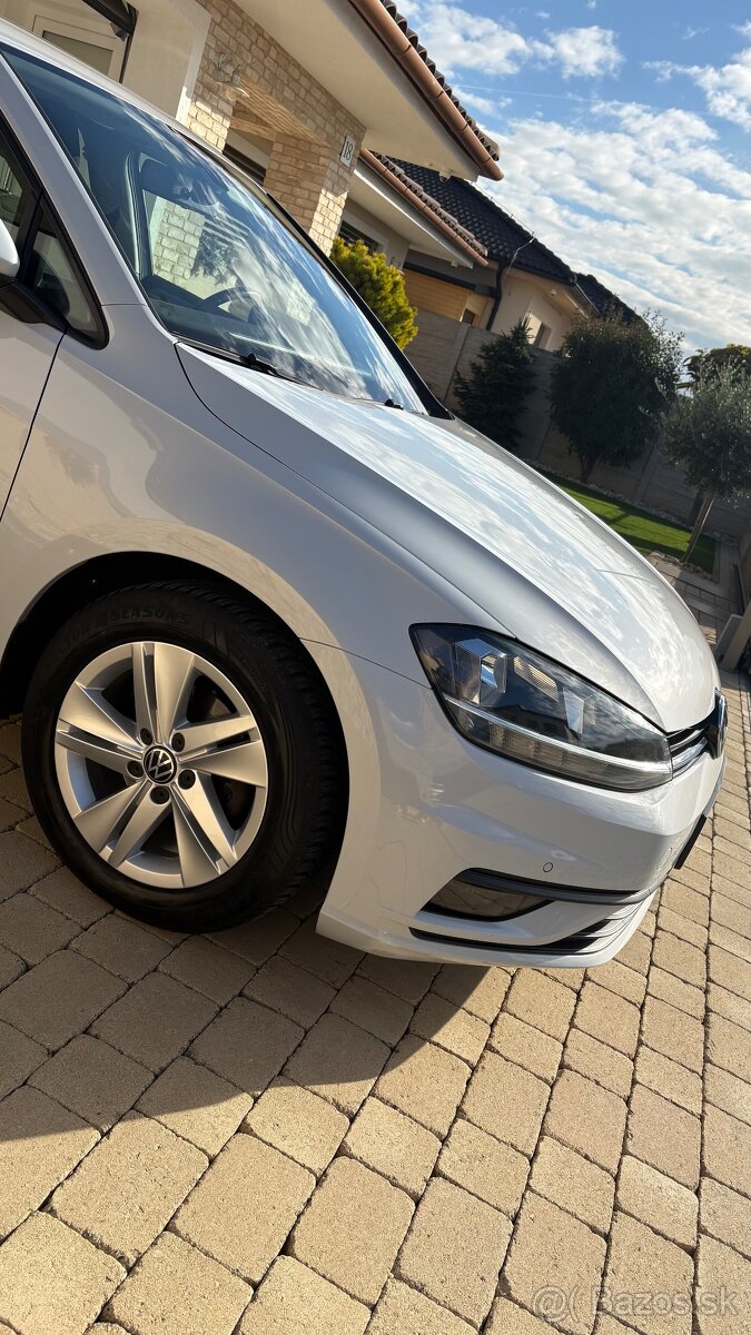 Predám Vw golf 7 facelift 2017 - 5