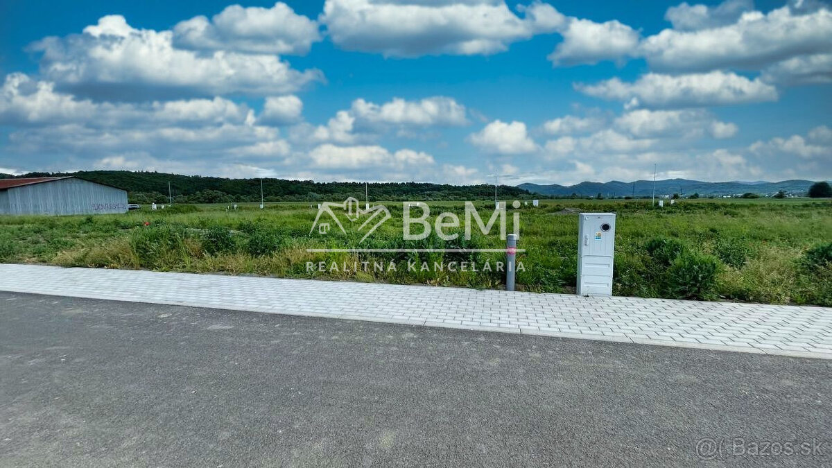 Pozemok v lukratívnej novovznikajúcej lokalite,Sliač - 5