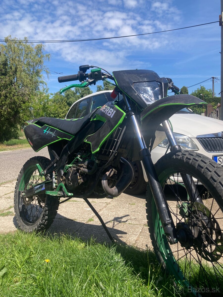 Derbi senda