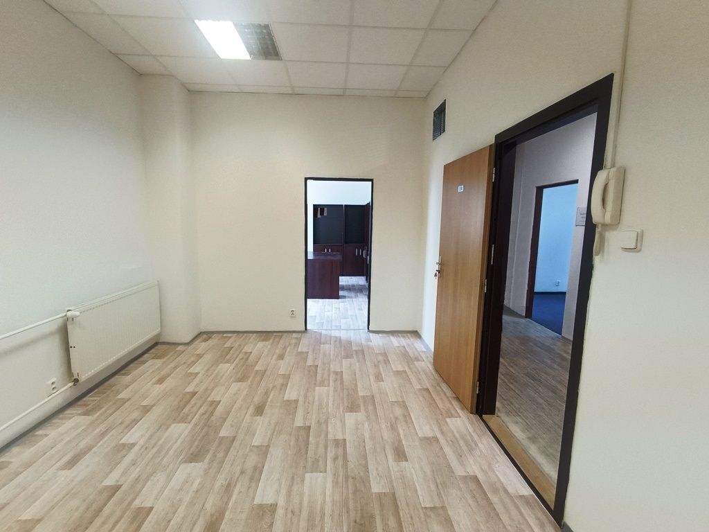 Kancelársky priestor 30m² v BA - I na prenájom - 5