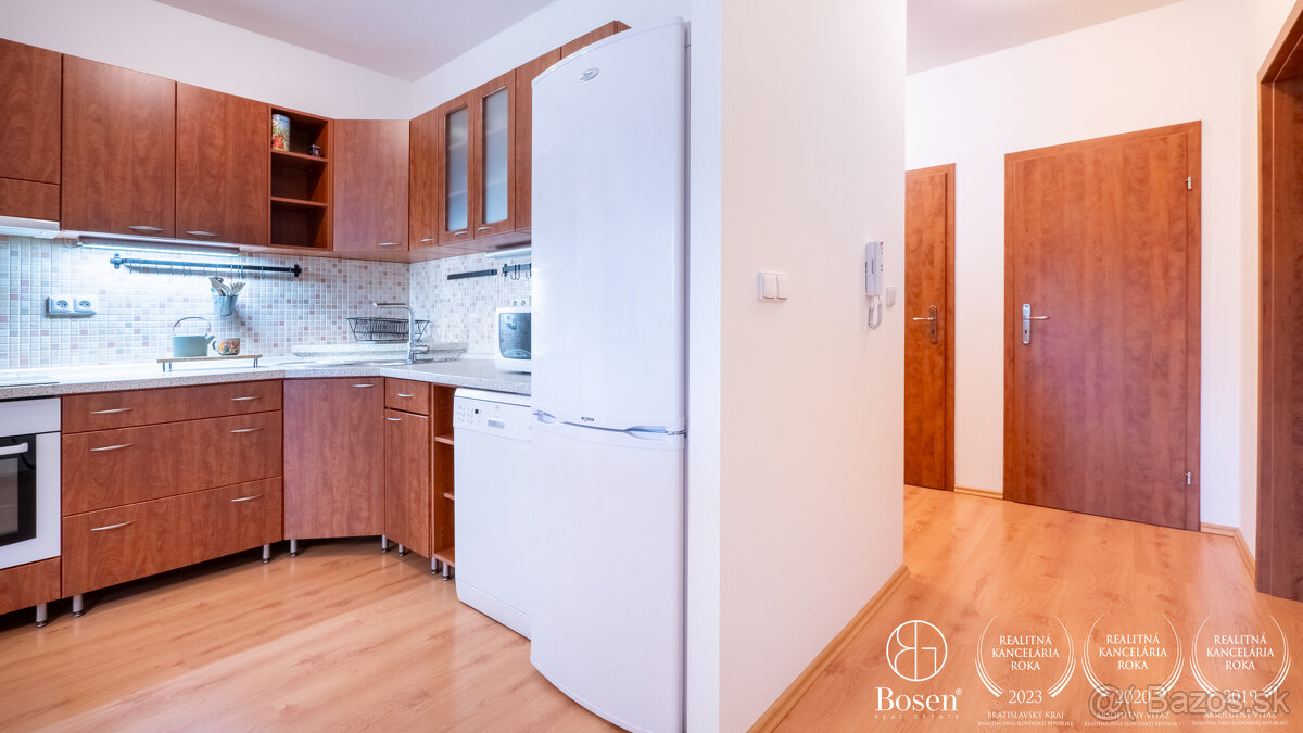 BOSEN | PRENÁJOM 2 izbový petfriendly byt s lodžiou, v pokoj - 5