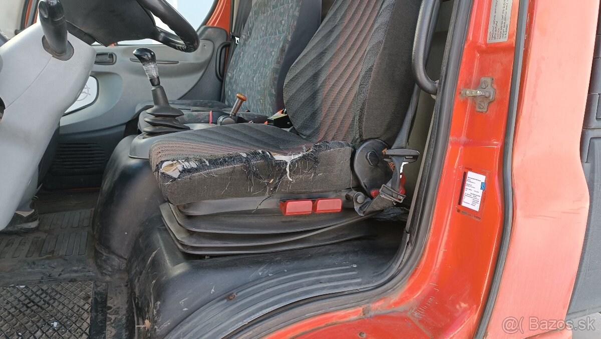 Avia D90 Cummins nosič kontejneru CTS5038 2005 - 5