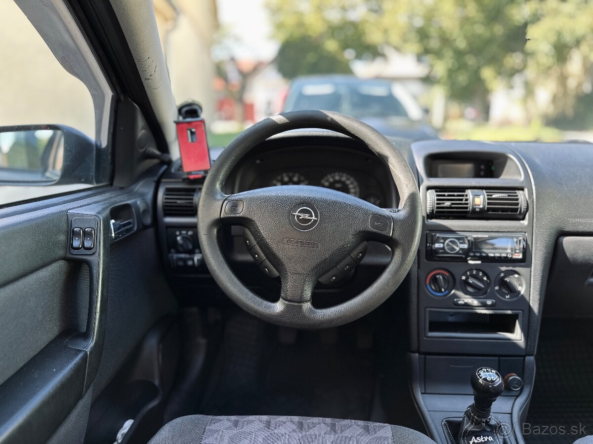 Predám OPEL ASTRA 2003, 66kW, 1.4 benzín - 5