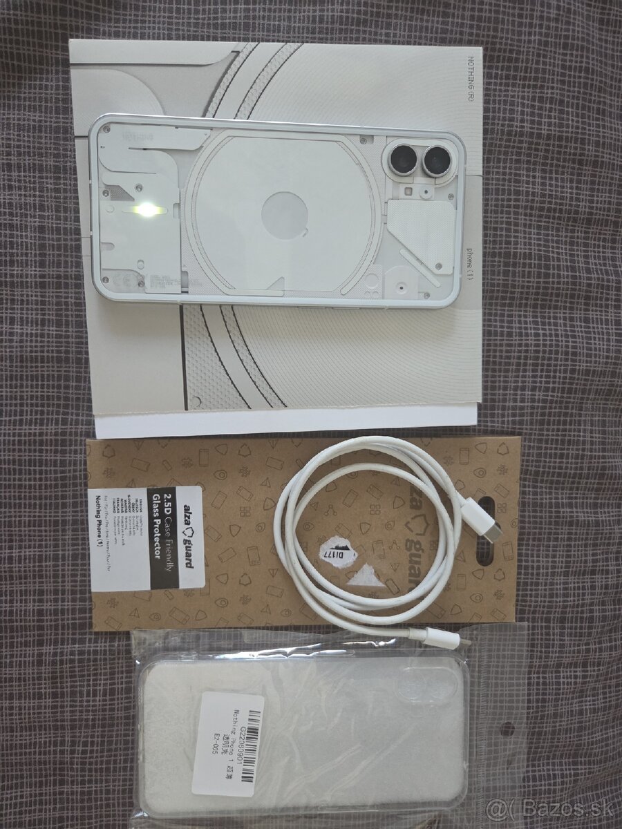 Nothing Phone 1 (12GB RAM + 256GB) - 5