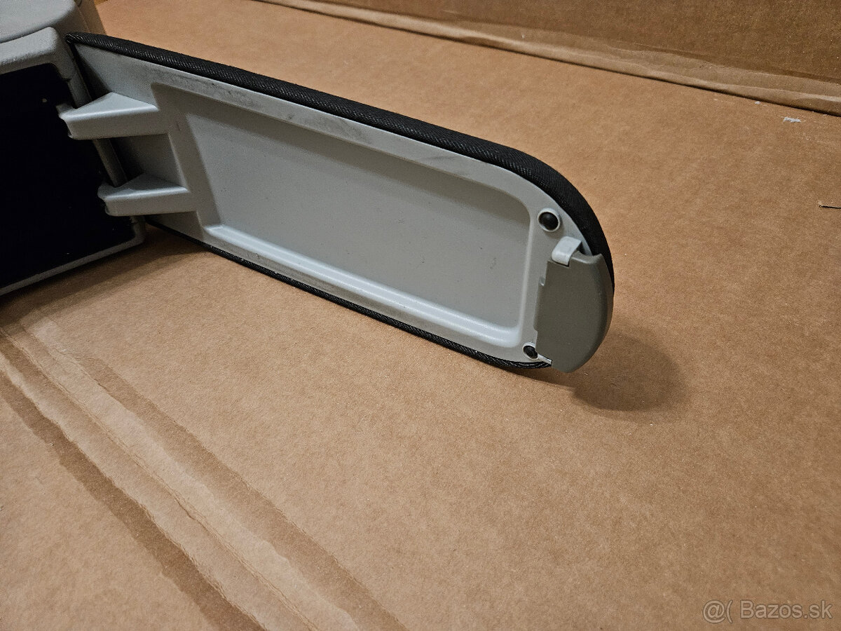 Škoda Fabia 2 Roomster lakťová opierka - 5