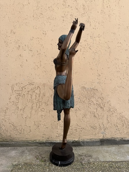 VELKÁ BRONZOVÁ SOCHA - TANEČNICE 167 cm - 5