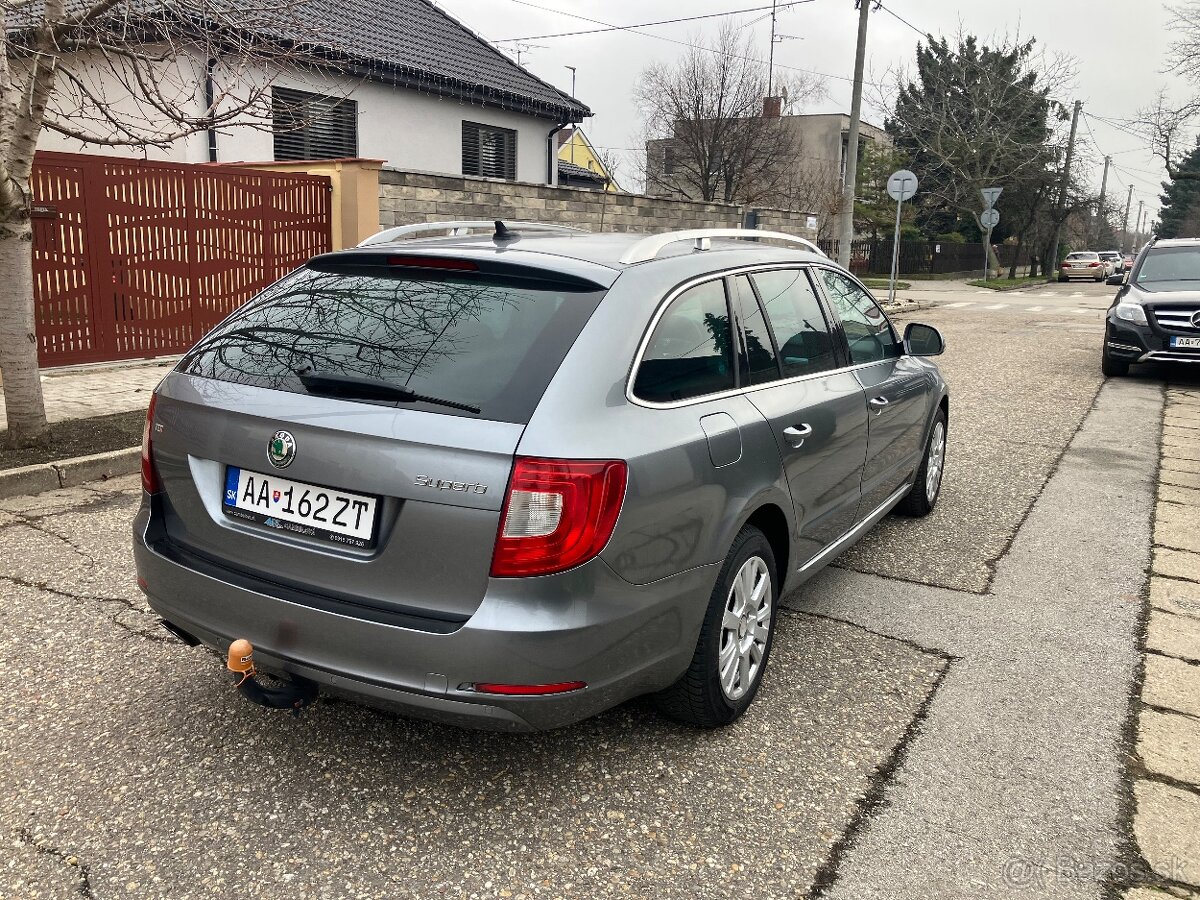 Škoda Superb Combi 2.0 TDI PD Comfort DSG - 5