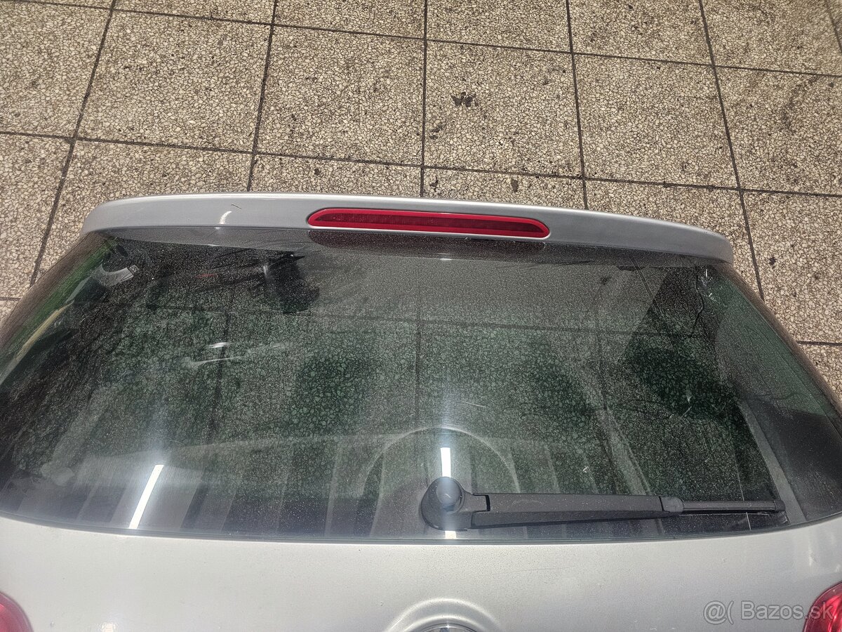 Kufrove dvere combi passat b6 - 5