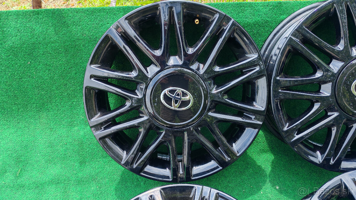 4x100 R15 --- TOYOTA AYGO , iQ - 5