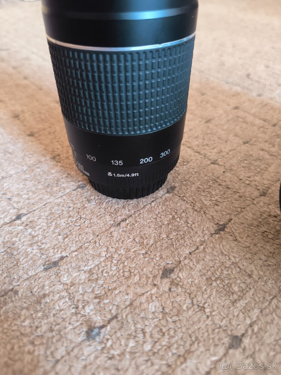 Canon EOS 2000D 15-55 + 75-300 - 5