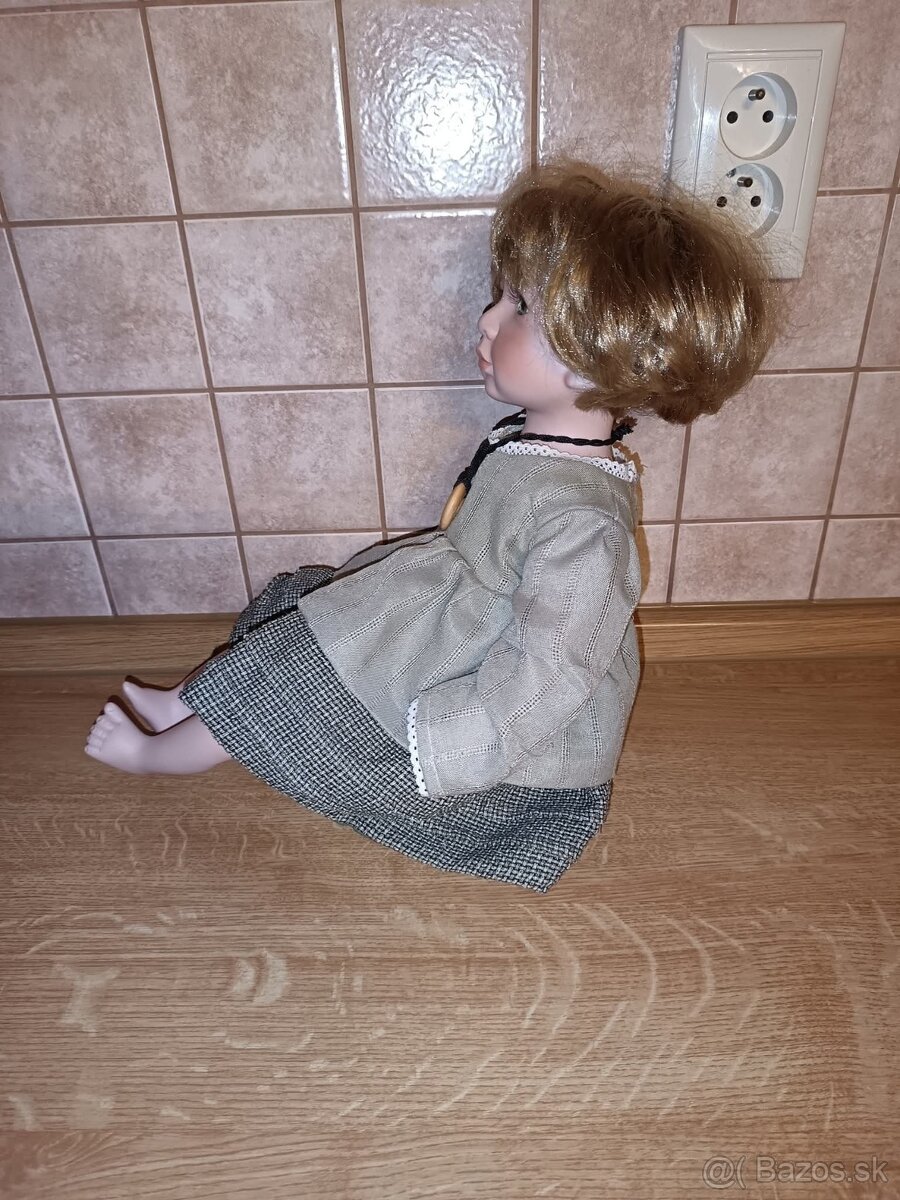 Porcelánová bábika 1.. - 5