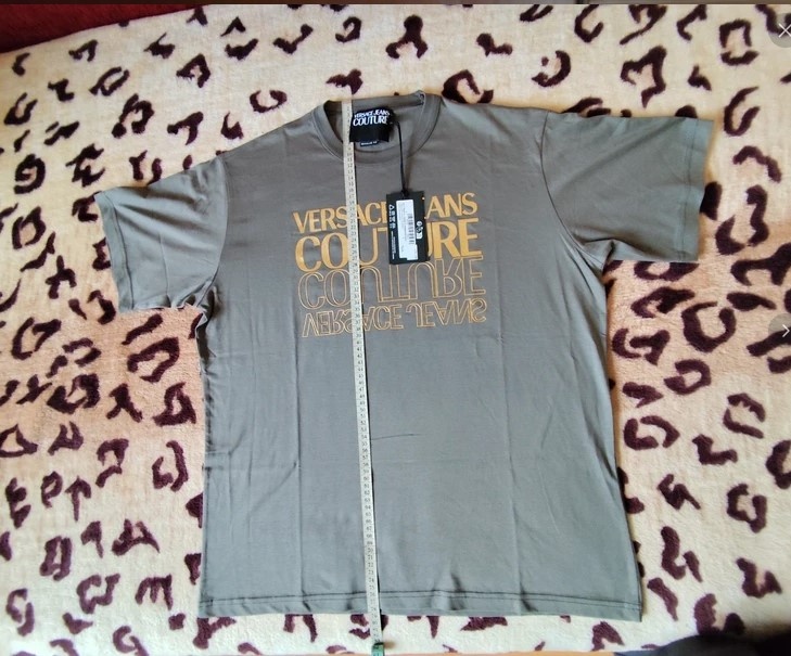 Versace tričko úplne nové, XL velkosť, pôvodná cena 130€, ro - 5