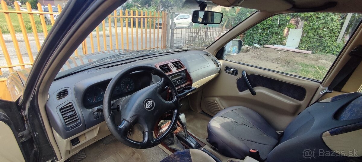 Predam Nissan Terrano 2.7TDi automat, r.v. 2001, 145tkm