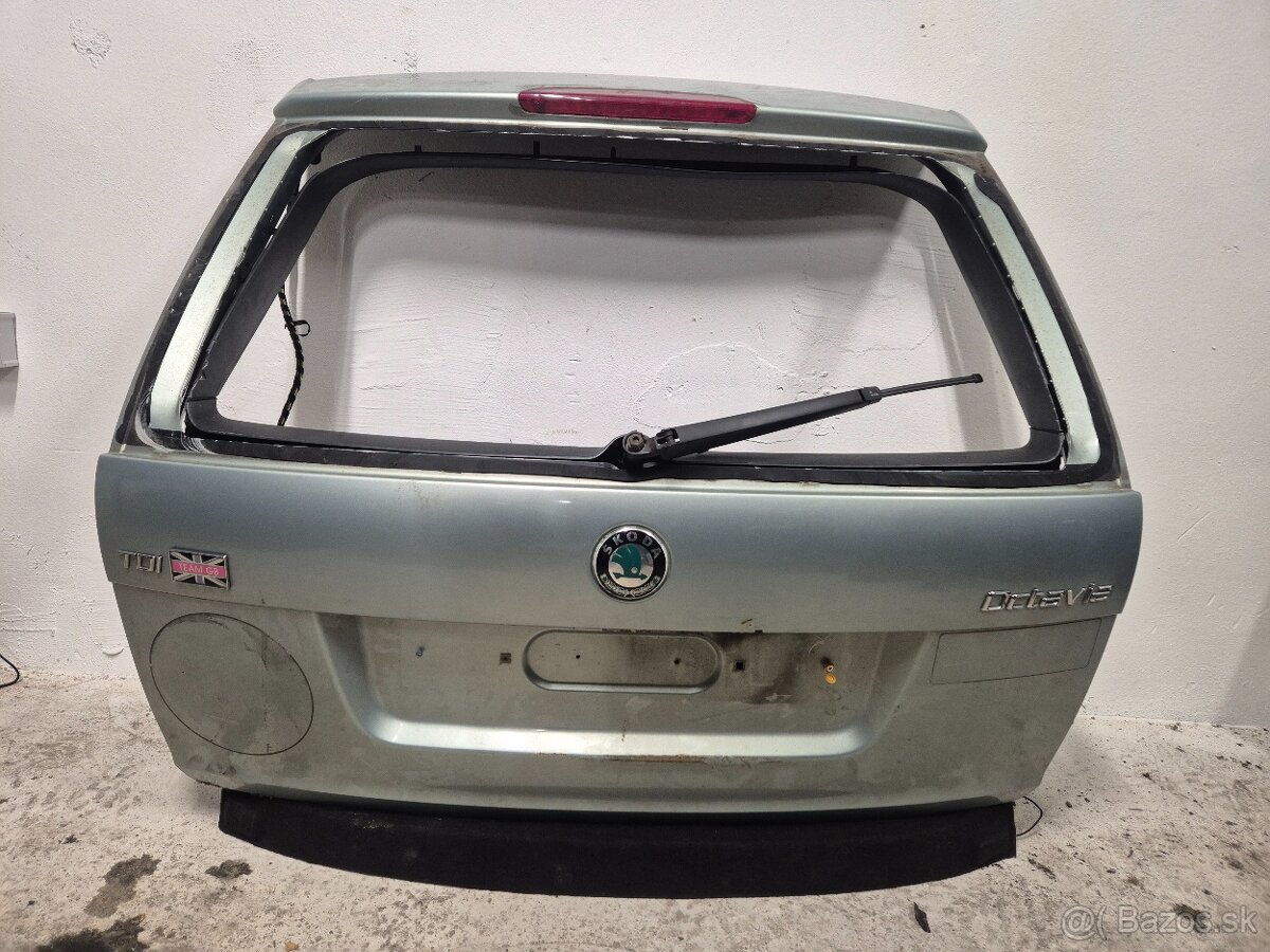 Predám zadný kufor pre Škoda Octavia II 2 combi - 5