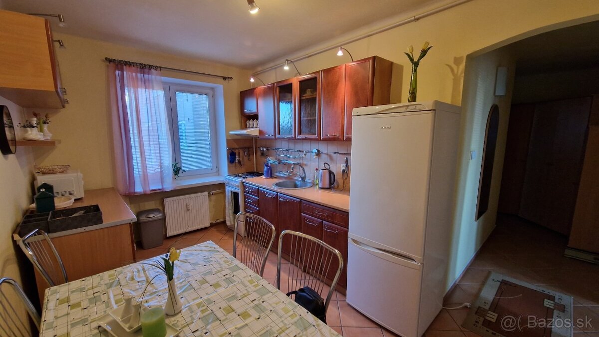 Dvojizbový byt blízko centra mesta - 5