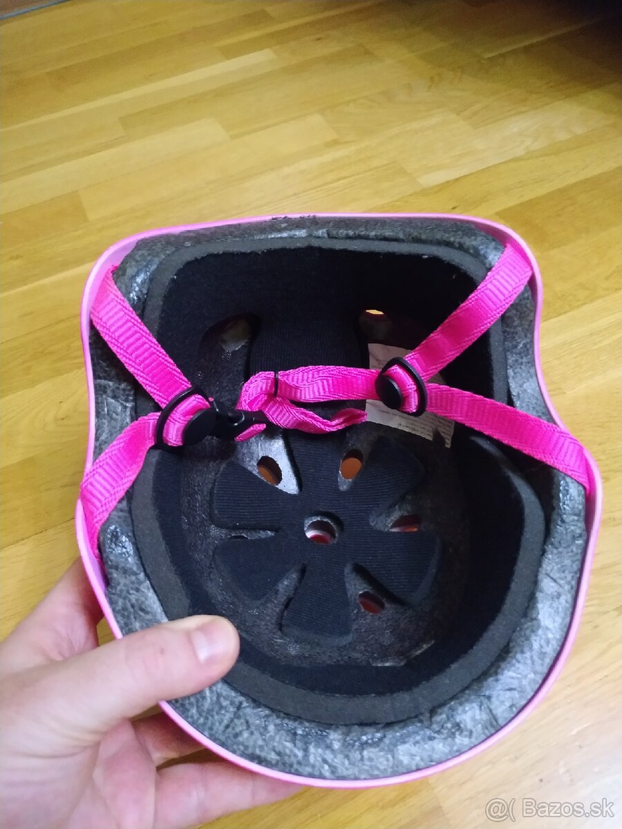 Lyžiarske prilby - 5