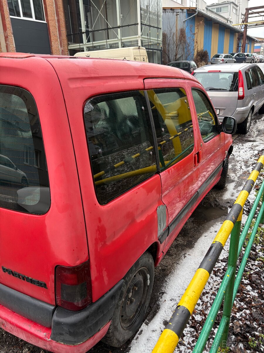 Peugeot Partner 2.0 - 5