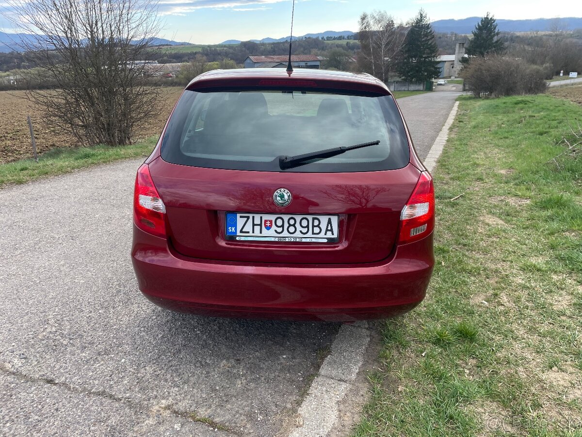 Skoda Fabia 2 - 5