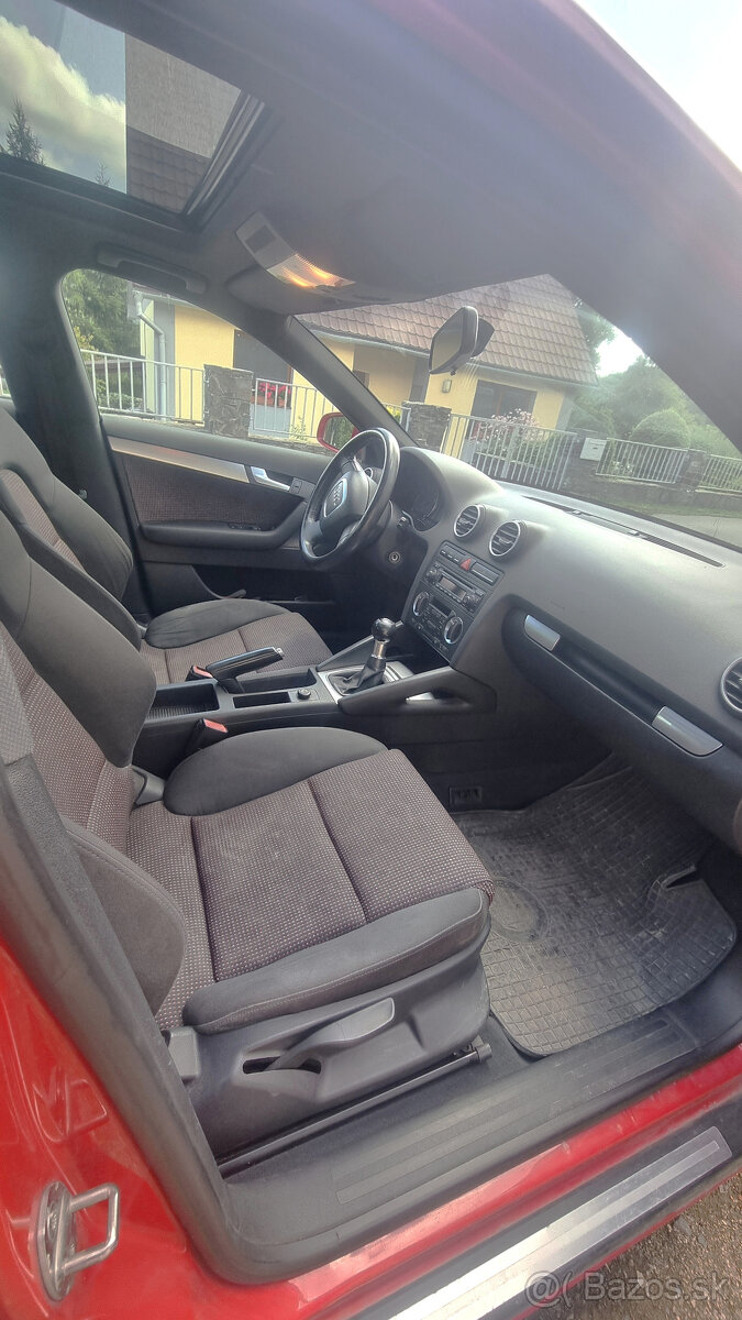 Audi A3 Sportback 2.0 FSI - 5