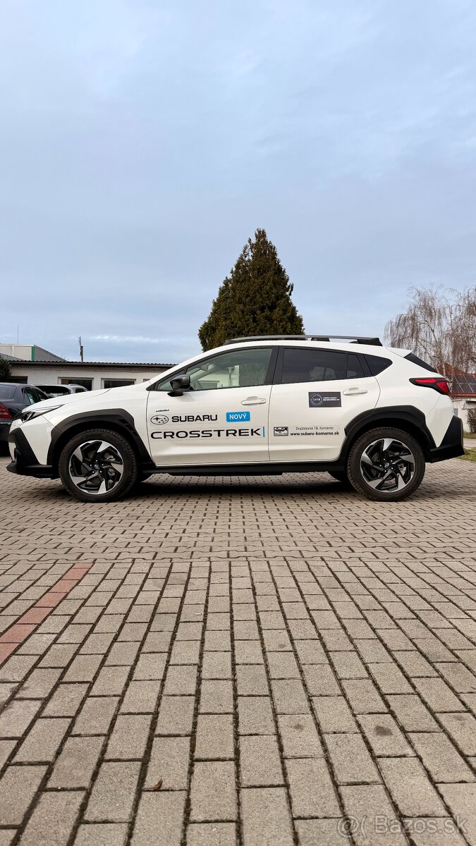 🚙 Subaru Crosstrek 2.0i e-boxer CVT Style X-TRA - 5