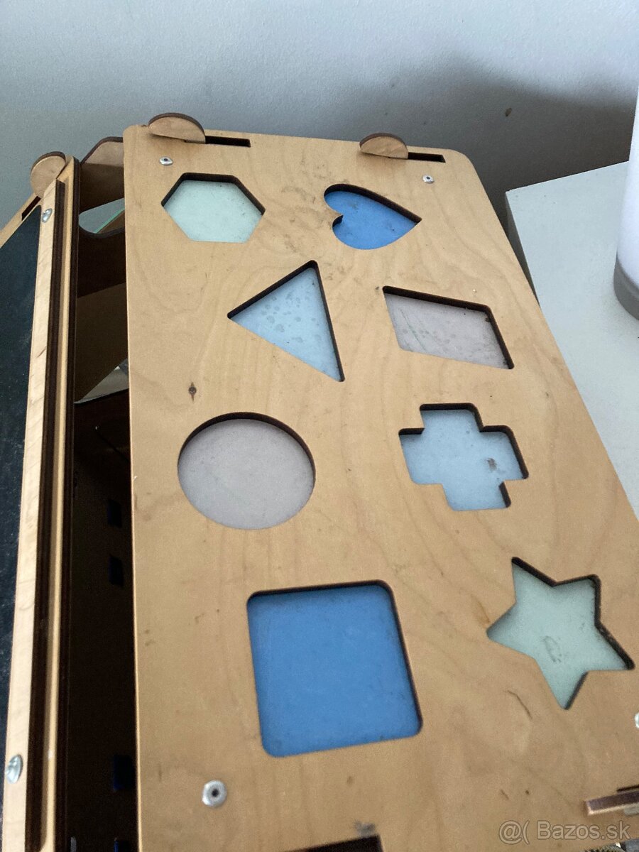 Predám drevený Montesori domček - 5