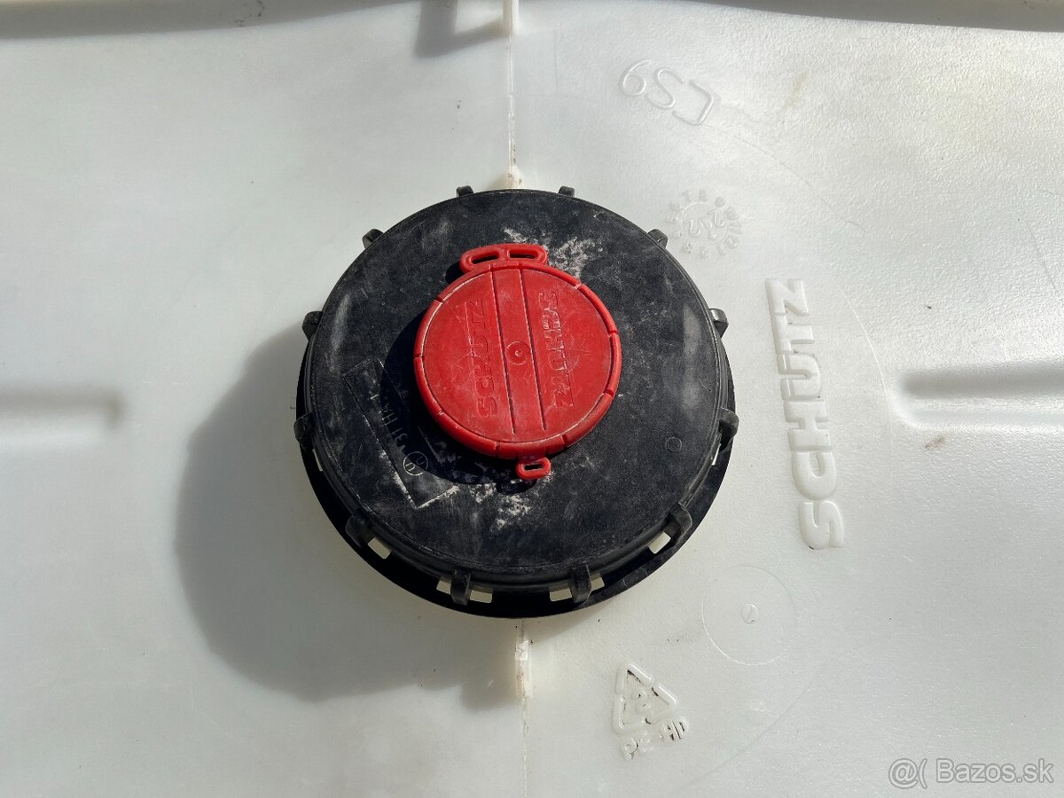 IBC Kontajner 1000 Litrová Nádrž - 5