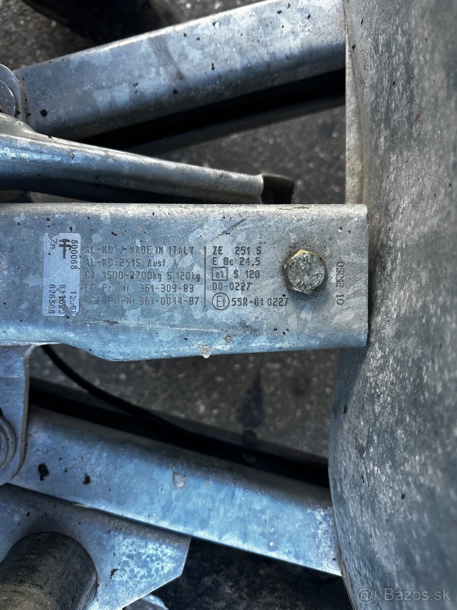 Predám prívesný vozík s plachtou - 5