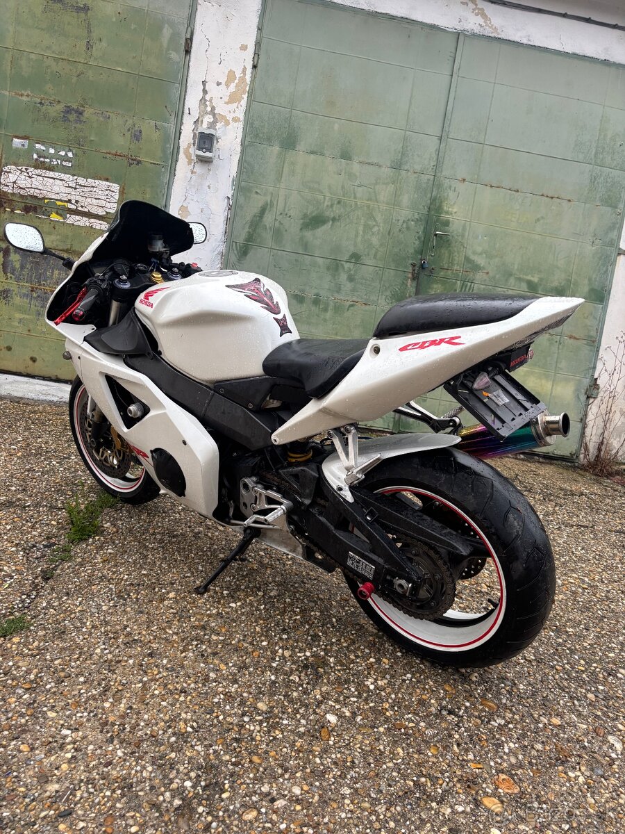 Honda CBR 954 RR 2002 - 5