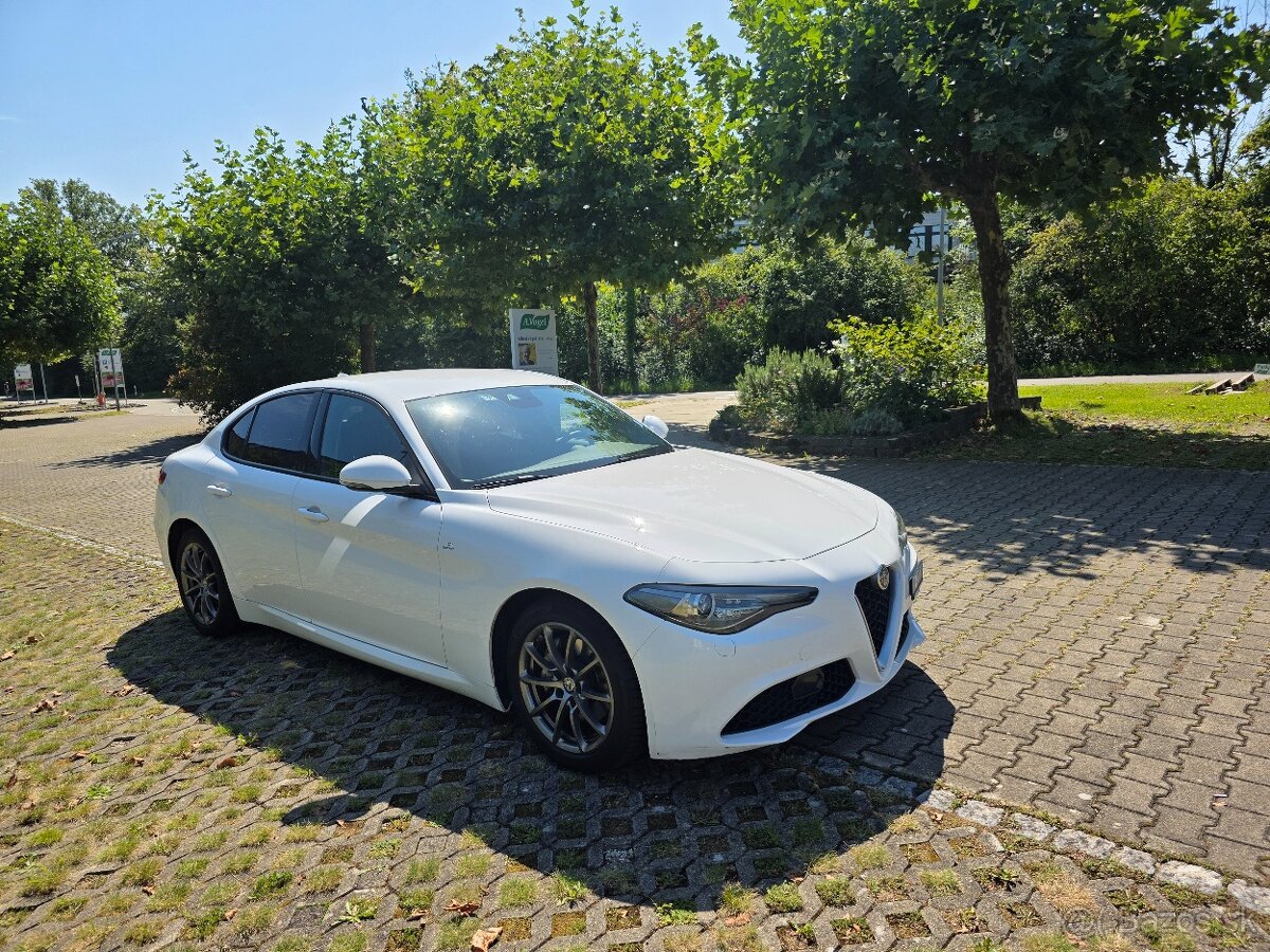 Alfa Romeo Giulia 2.2jtdm - 5