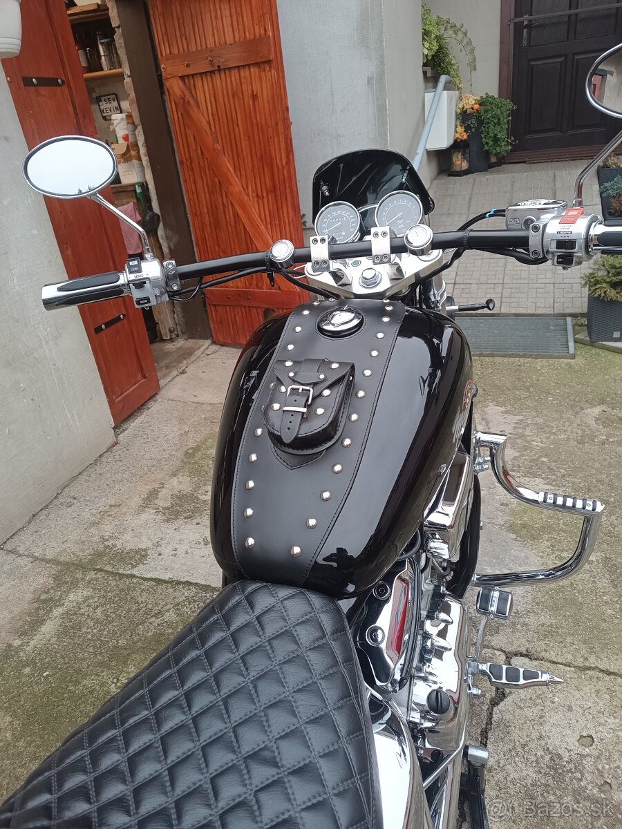 Honda VF 750 c magna - 5