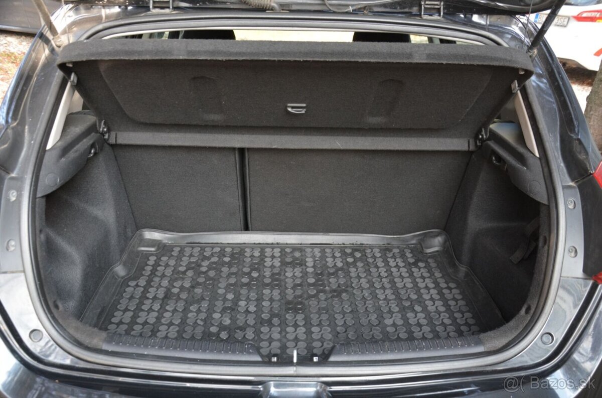 KIA Cee’d 1.6 CRDi, SR. voz - 5