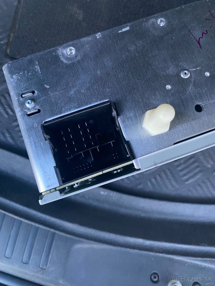 Radio do auta ford fusion 2009 - 5