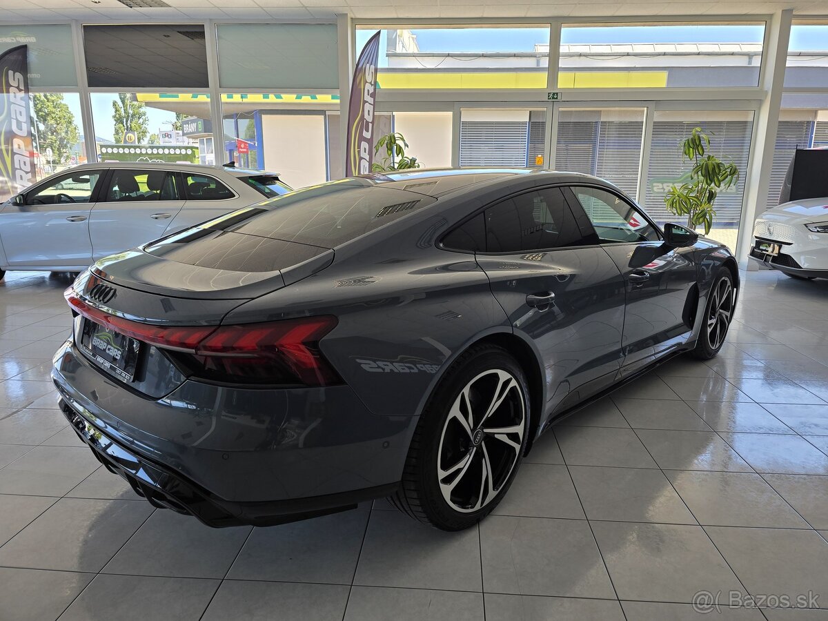 Audi E-tron GT 350kW automat - 5