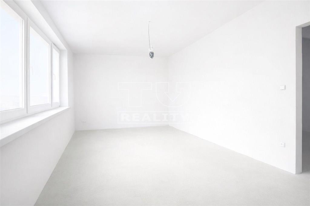 NA PREDAJ 3izbový dom, okr. Senec - 5
