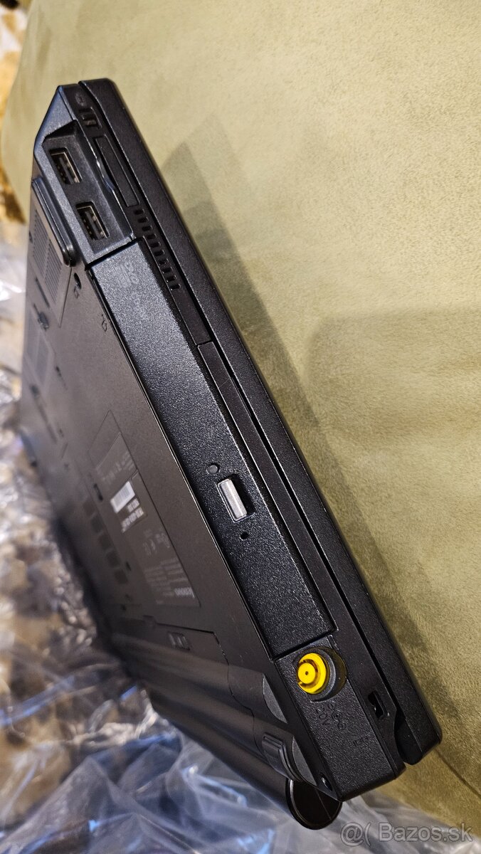Thinkpad SL410 - 5