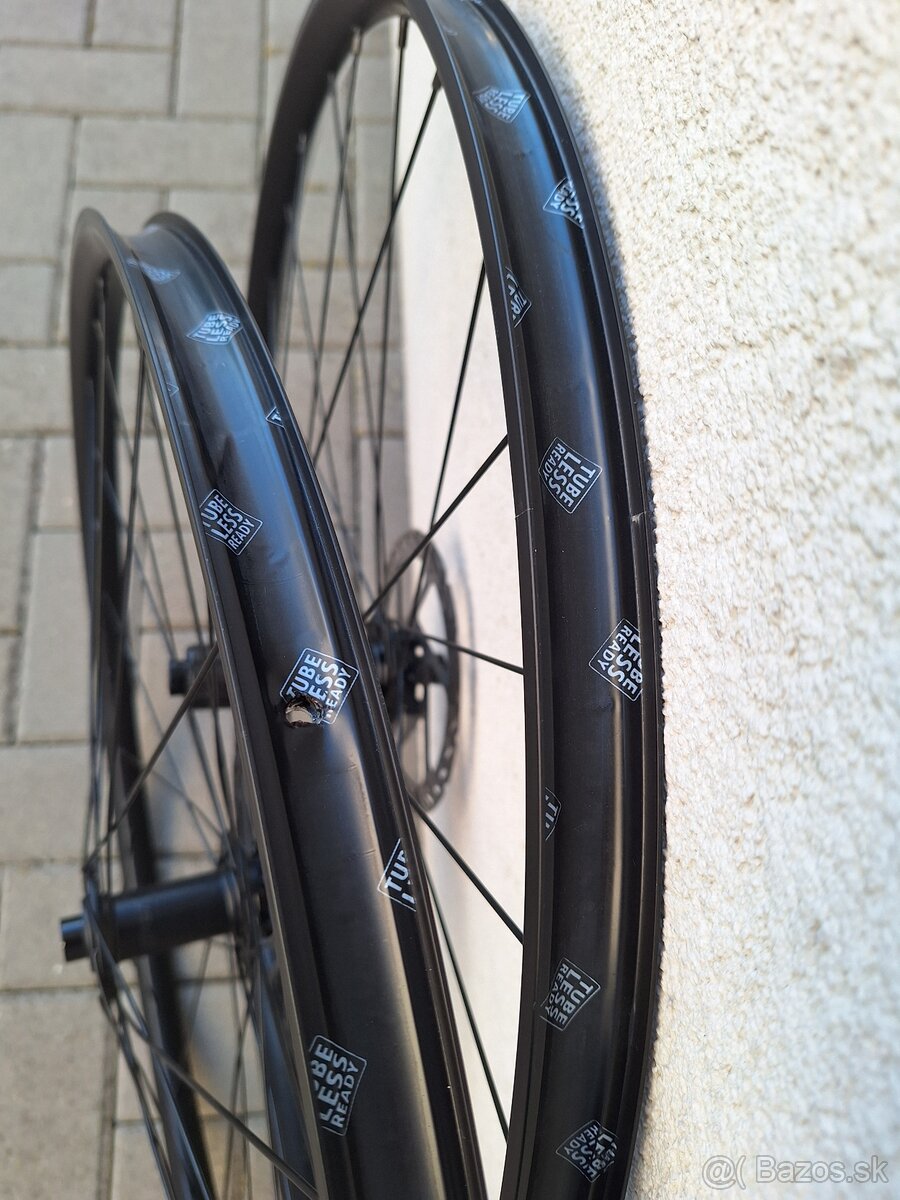 Nove kolesa Specialized 29" boost - 5