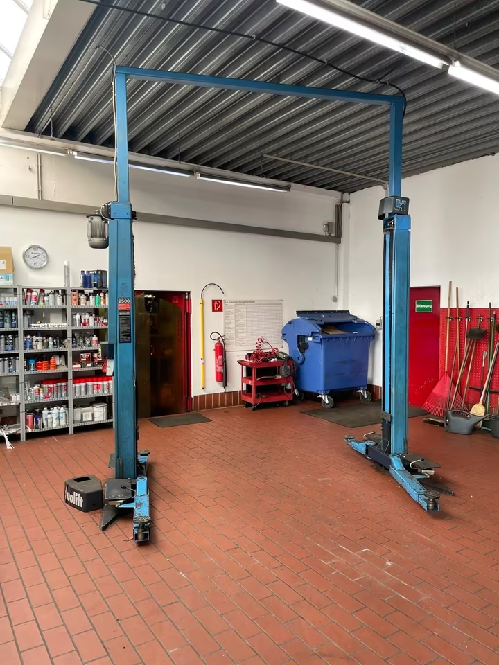 JEDNOSTLPOVY ZDVIHAK ZN.WEBER - 2,5 T. - 5