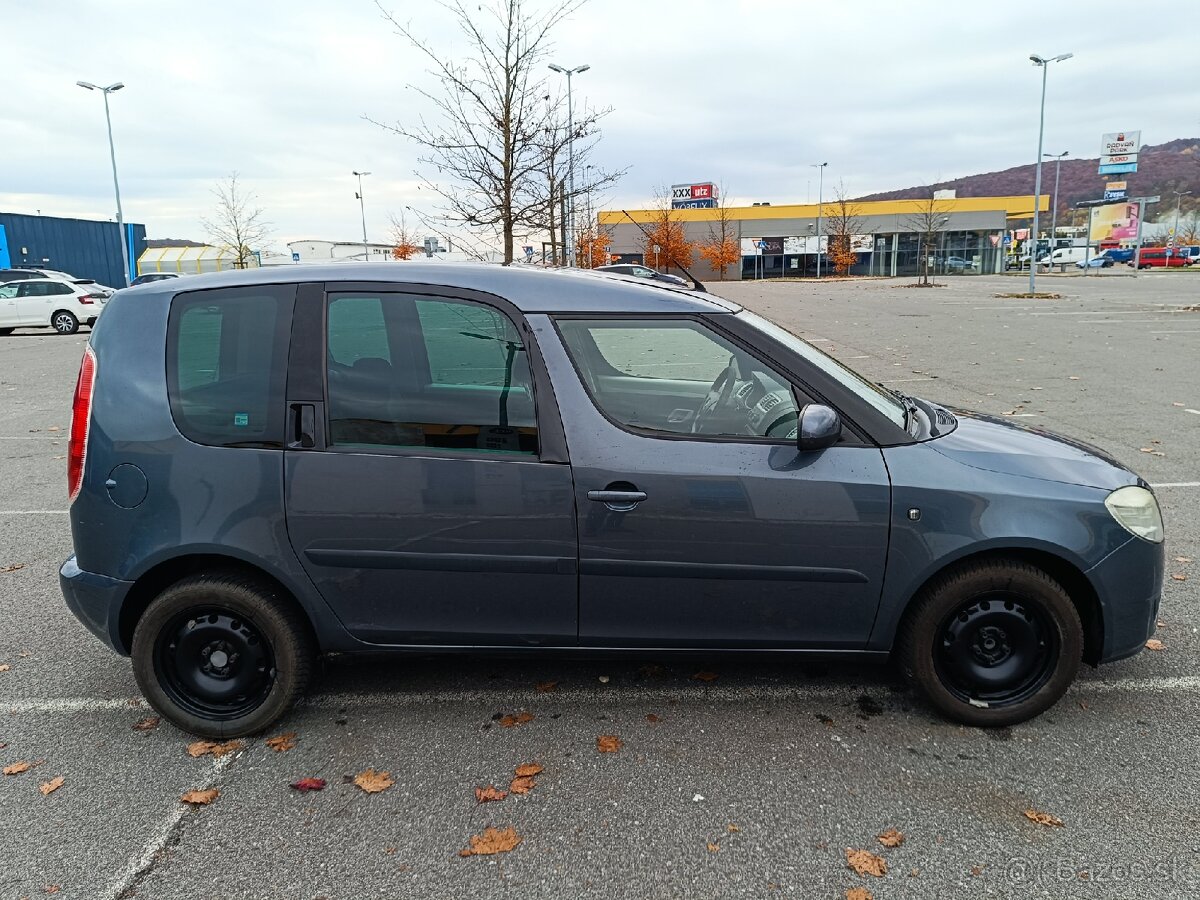 Škoda Roomster 1,2 benzin,r.v.2007,naj 153000 km - 5