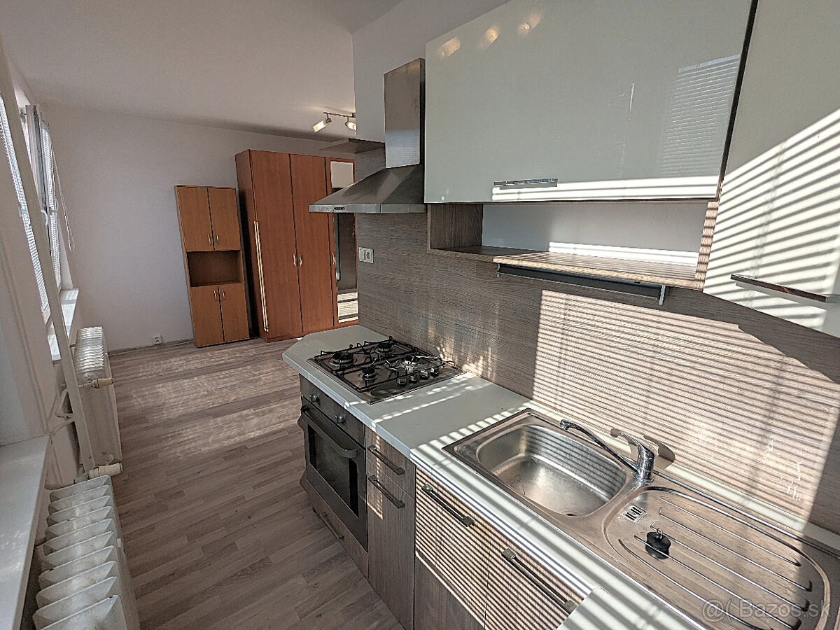 1 izb. Humenská, Terasa, OV, 3p, čiast.upravený, kúpou voľný - 5