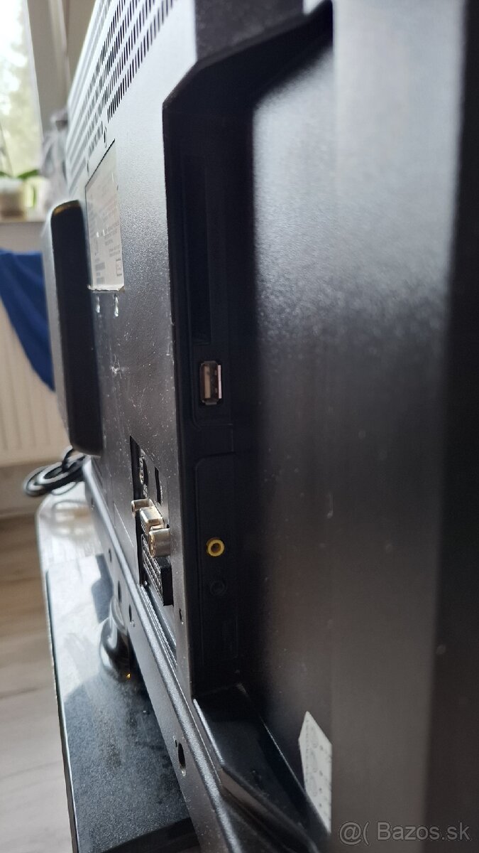 Televízor Akai 12V. - 5