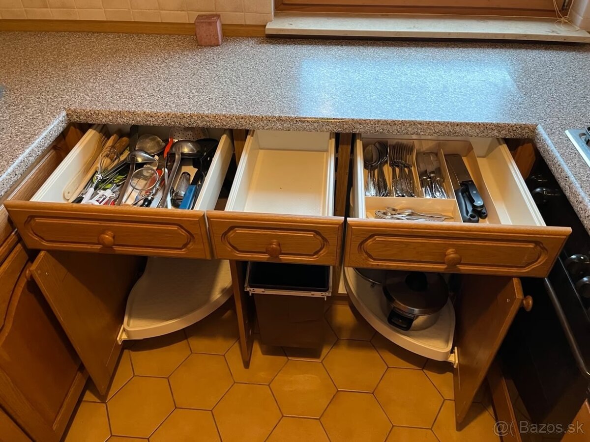 Rustikálna kuchyňa DOUBRAVKA - 5