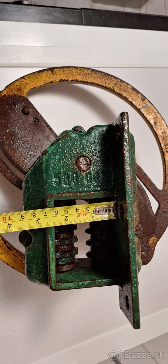 Rezačka trávy a žihľavy, ručná, malá - 5