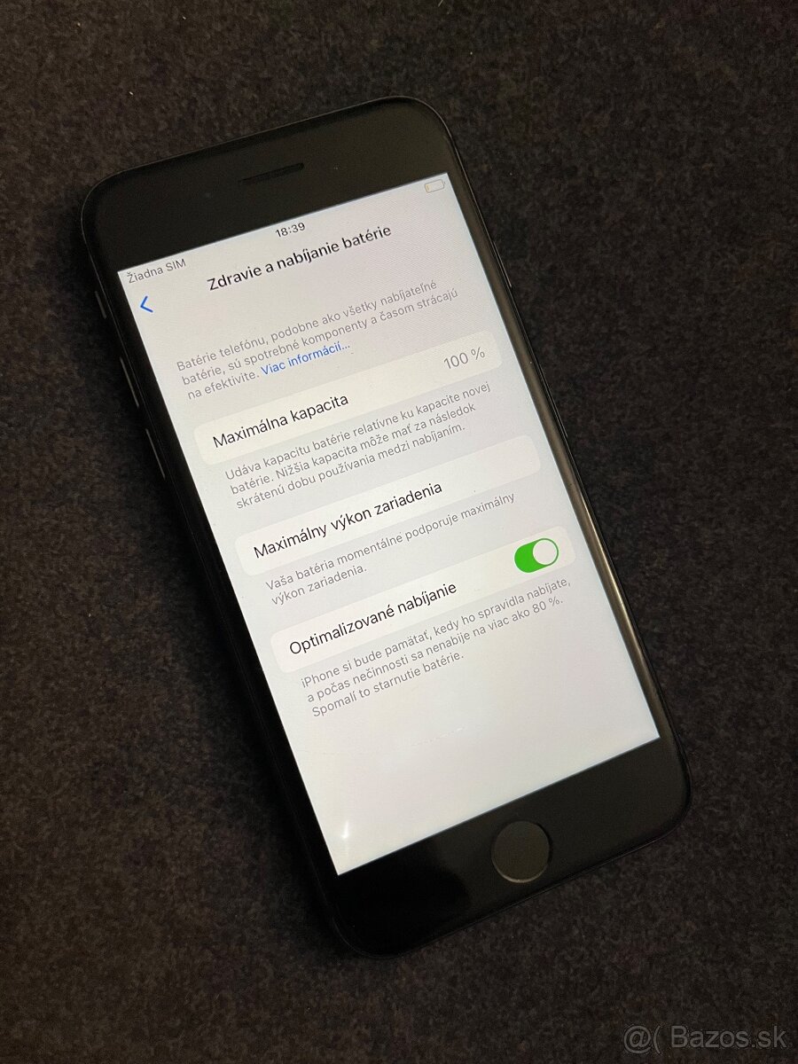 iPhone 8 64GB black - 100% batéria - 5