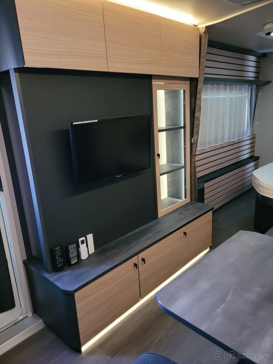Hobby Maxia karavan príves 660WQM na predaj