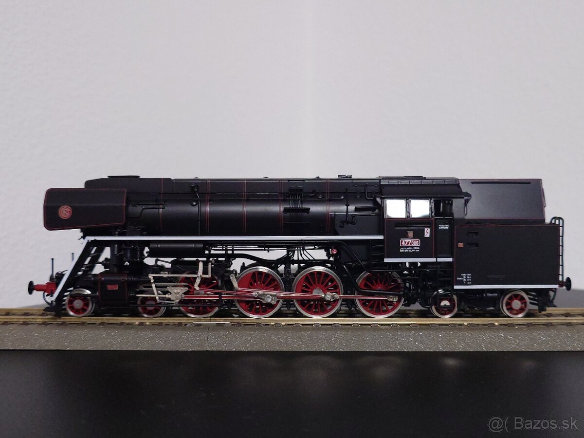 Kovový model lokomotívy 477.006 H0 - 5