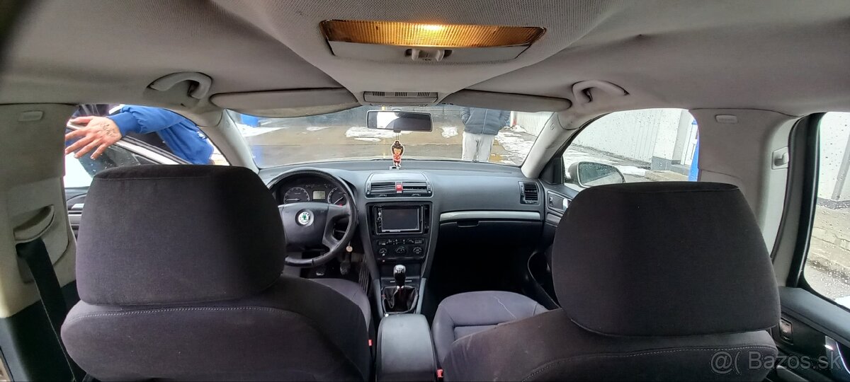 Predam skoda octavia 2 1.9tdi 77kw - 5