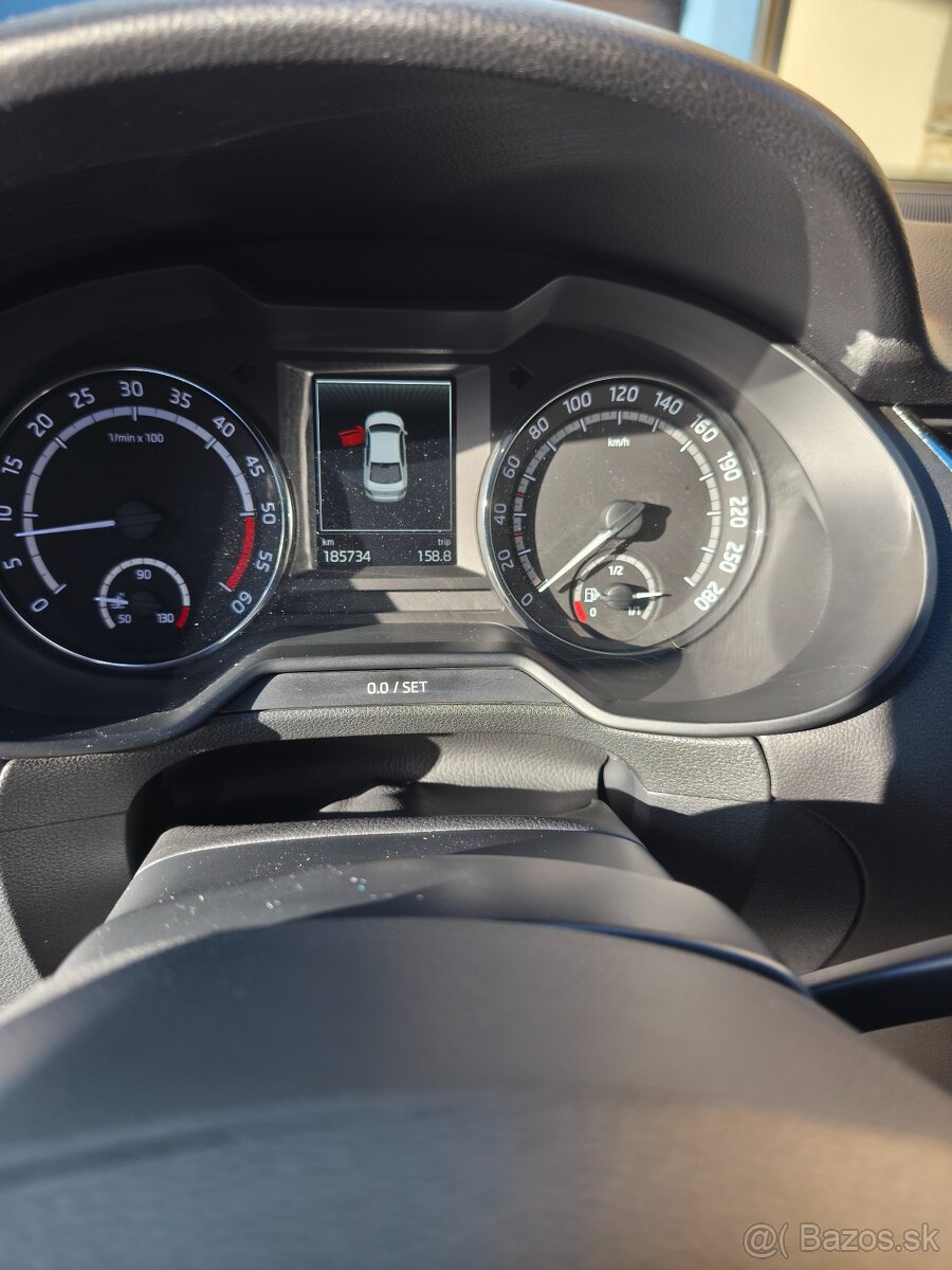 Škoda Octavia RS 3 2.0 tdi - 5