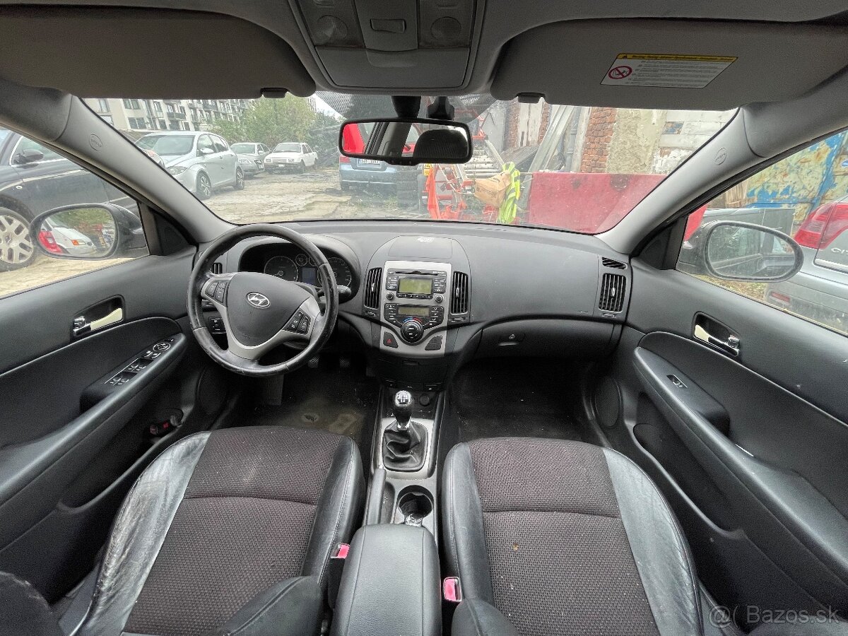 Hyundai I30 1.6 16V kombi - 5