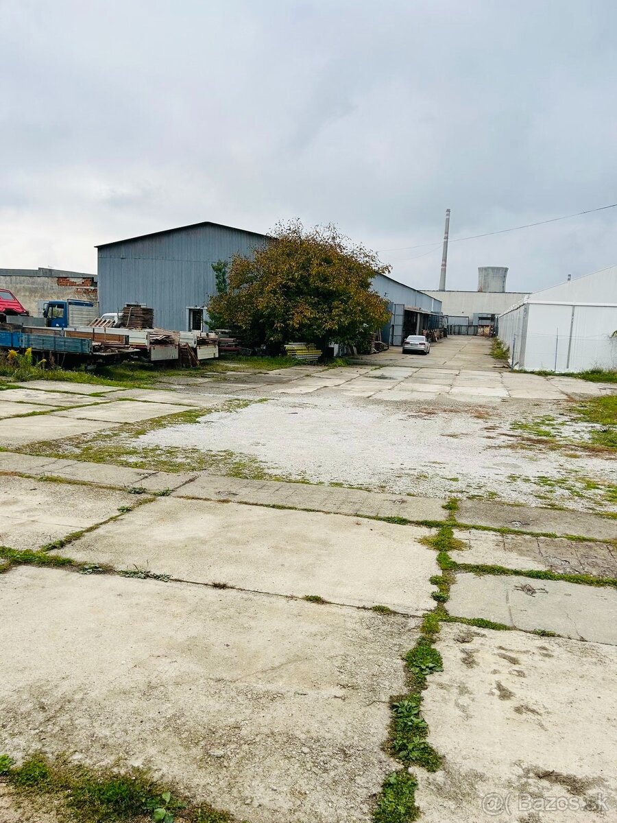 Budovy v priemyselnom areáli NA PREDAJ - 5